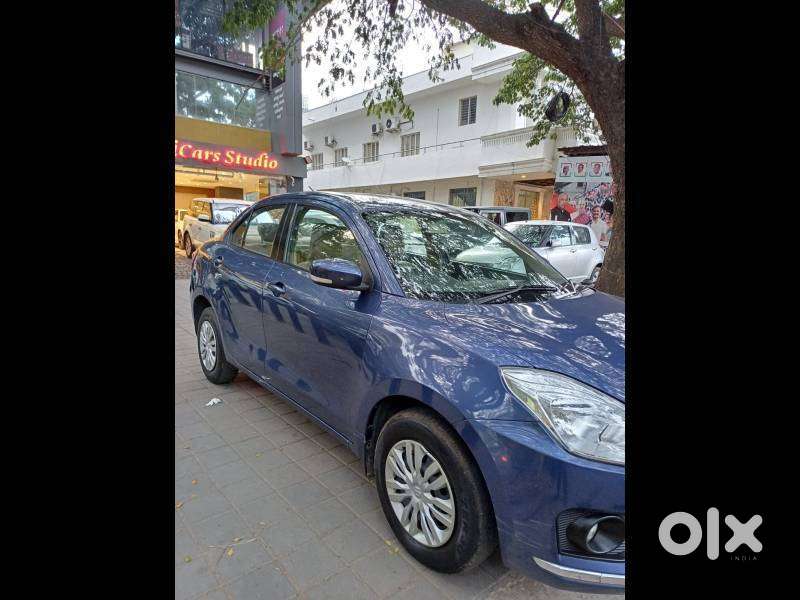 Maruti Suzuki Dzire 1.2 Vxi Amt, 2017, Petrol