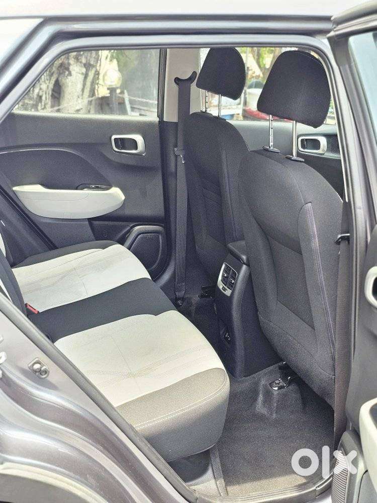 Hyundai Venue 1.2 S (o), 2023, Petrol