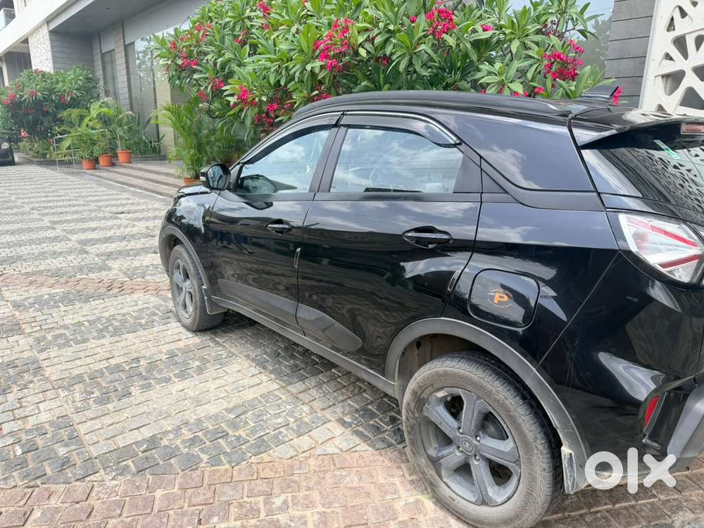 Tata Nexon 2023 Dark Edition Amt Petrol Good Condition