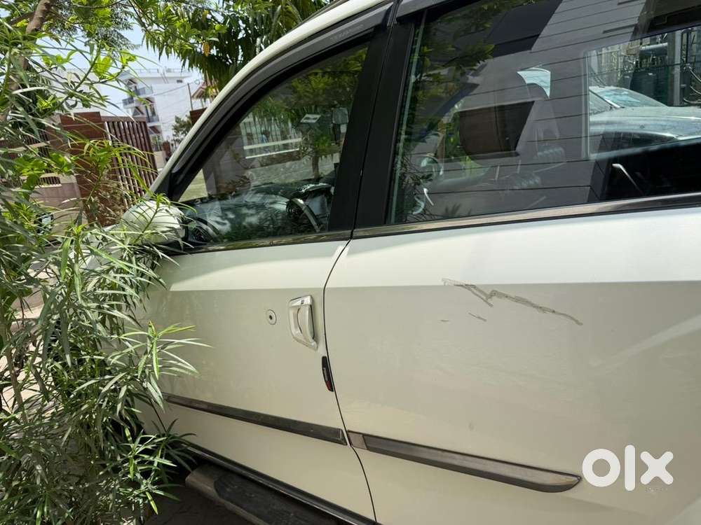 Mahindra Xuv500 60000 Km Driven