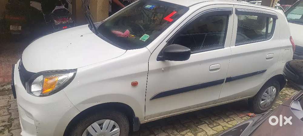 Rent Pe Dena He

Maruti Suzuki Alto 800 2023 Petrol