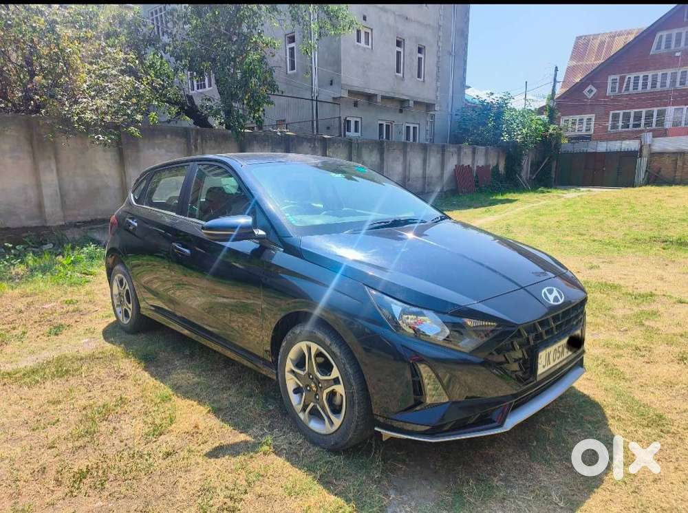 Hyundai I20 Sportz Petrol | Oct 2024 | 17,000 Km | 1st Owner
