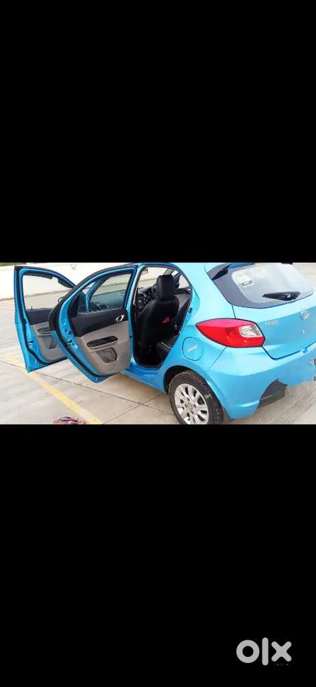 Tata Tiago Amt Blue