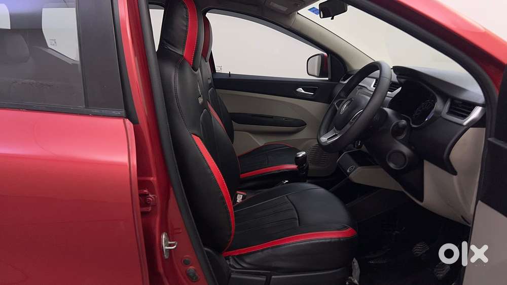 Renault Triber Rxz, 2021, Petrol