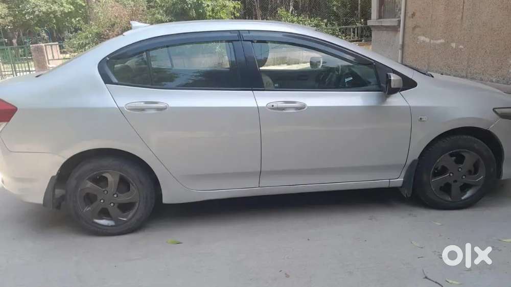 Honda City T5 Cng Petrol