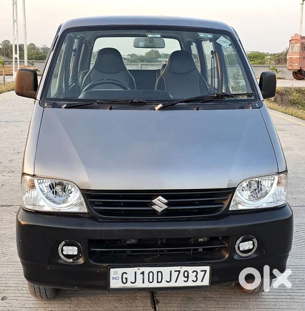 Maruti Suzuki Eeco 2022 Cng & Hybrids 77000 Km Driven