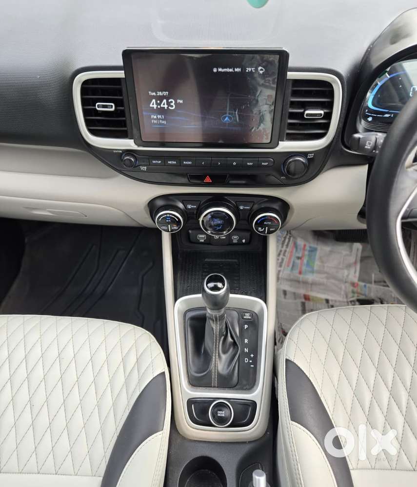 Hyundai Venue, 2024, Petrol