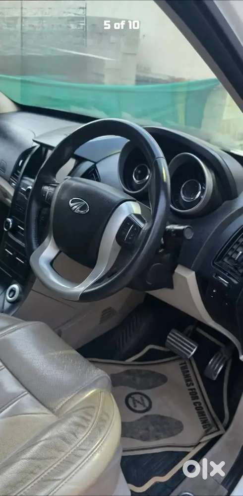 Mahindra Xuv500 2.2 W10 2016 Model