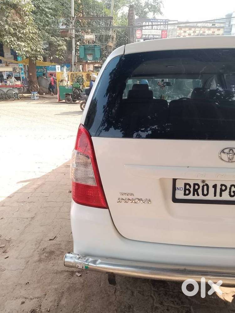 Toyota Innova 2.5 G (diesel) 7 Seater, 2015, Diesel