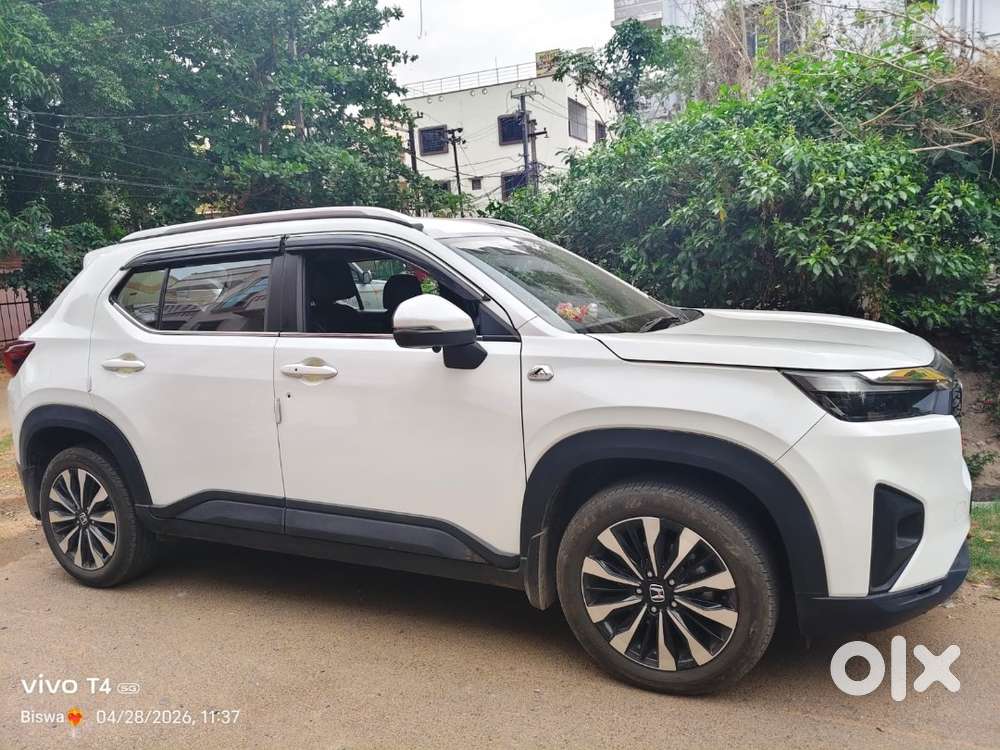 Brand New Car , Some Interior Work & 360 • Degree Camera