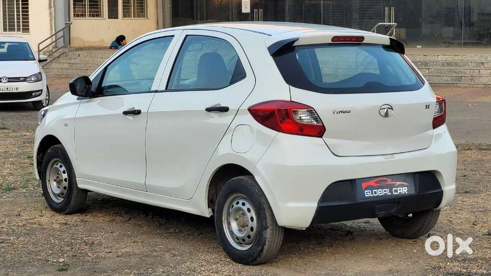 Tata Tiago 1.2 Revotron Xe Option, 2018, Petrol