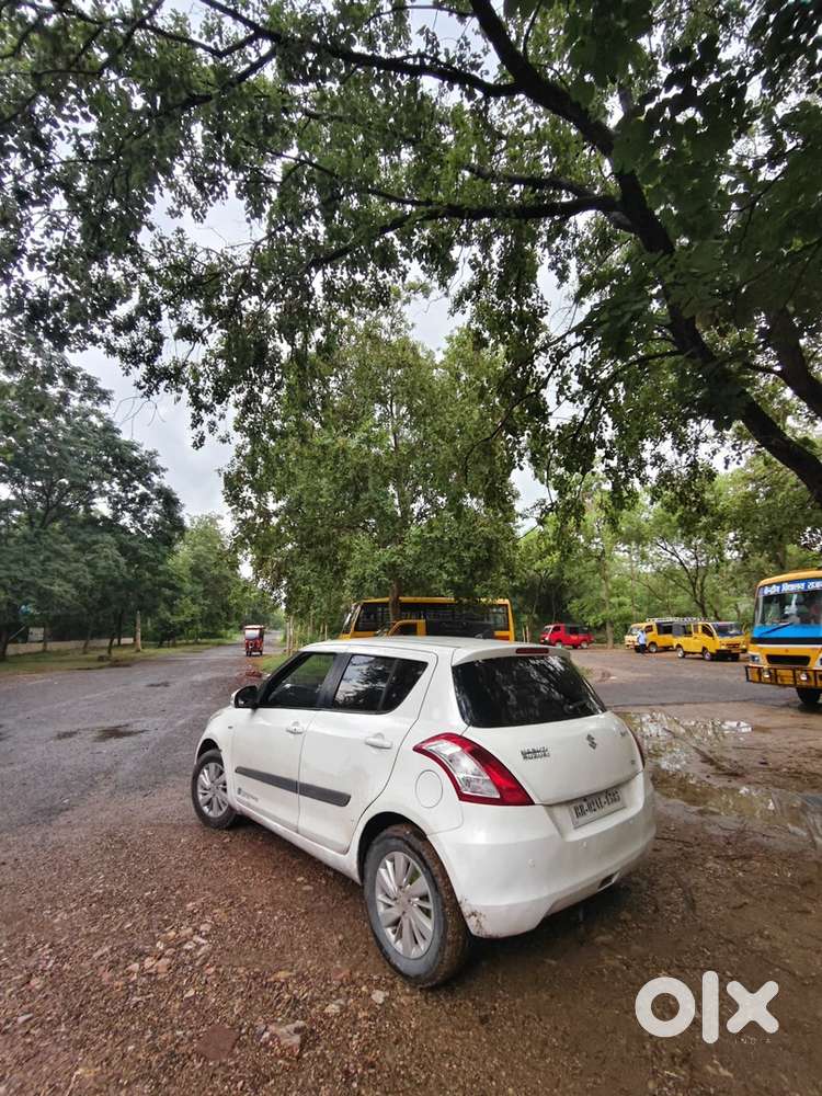 Maruti Suzuki Swift Petrol 2017