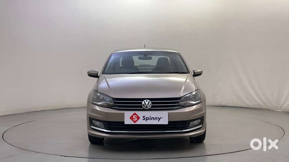 Volkswagen Vento 1.2 Tsi Highline At, 2016, Petrol