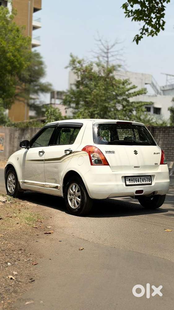 Maruti Suzuki Swift 2010 Petrol 112000 Km Driven