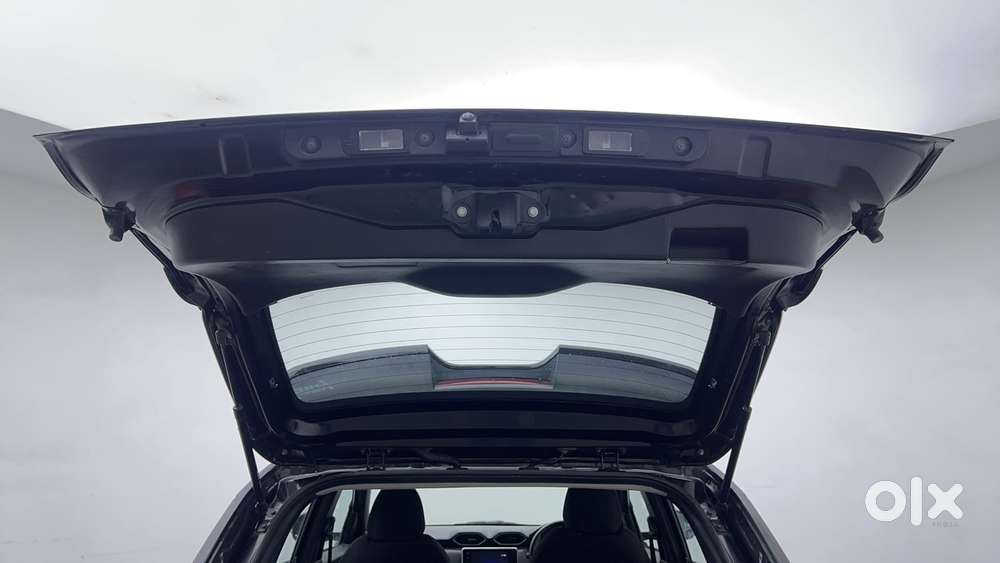 Nissan Magnite 1.0 Xv Premium Turbo Cvt (o), 2023, Petrol