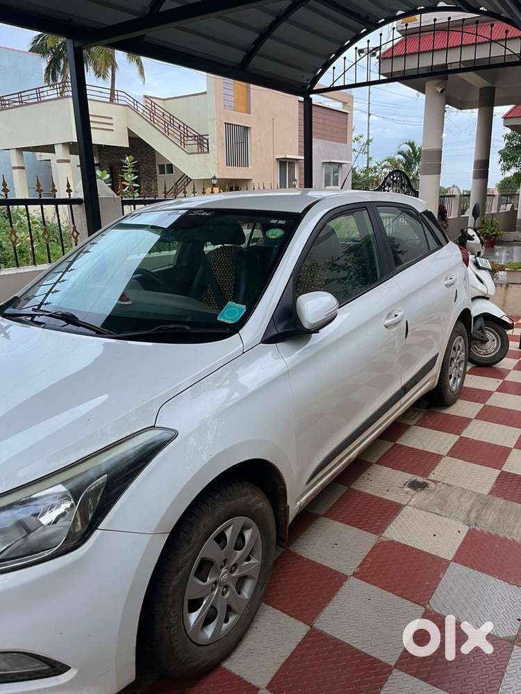 Hyundai I20 2017 Petrol Well Maintained
