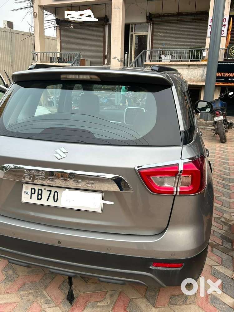 Maruti Suzuki Vitara Brezza Lxi Petrol Manual – For Sale
