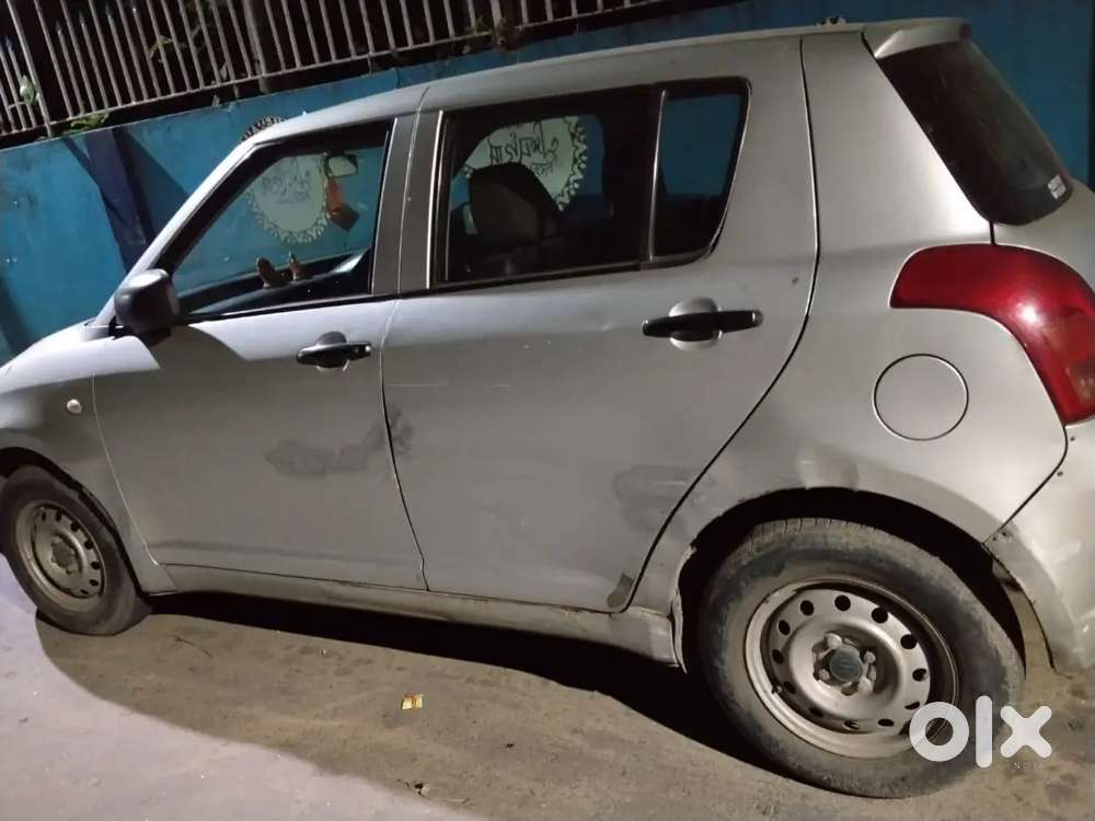 *maruti Swift Vxi 2010 Petrol 2nd Owner Well Maintained*