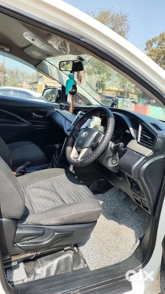 Toyota Innova Crysta 2018