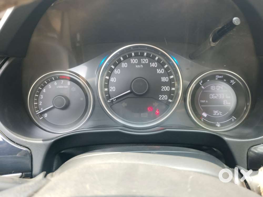 Honda City V Mt Sunroof, 2018, Petrol