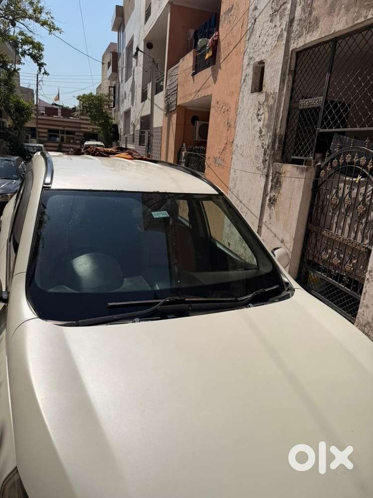 Mahindra Xuv500 2018 Diesel Well Maintained