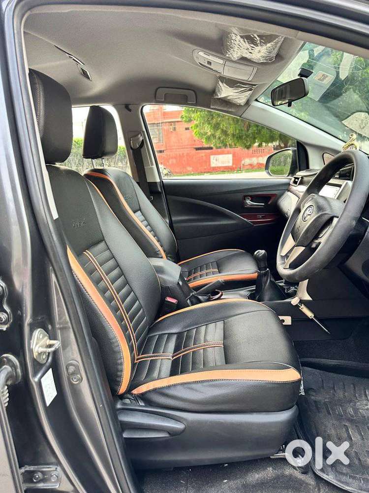 Toyota Innova Crysta 2.4 Gx Mt, 2017, Diesel