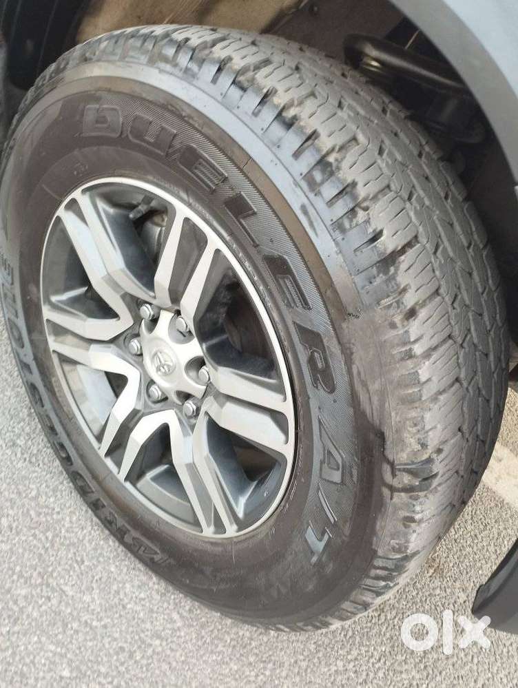 Toyota Fortuner 4x2 At 2.7 Petrol, 2025, Petrol