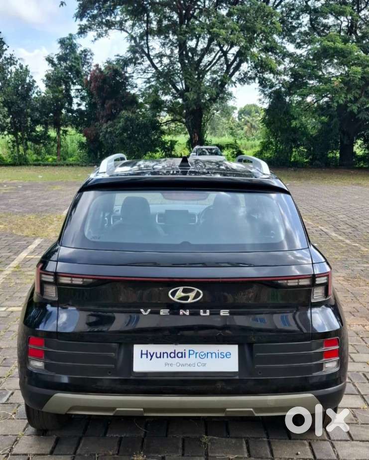 Hyundai Venue 1.2 S (o), 2023, Petrol