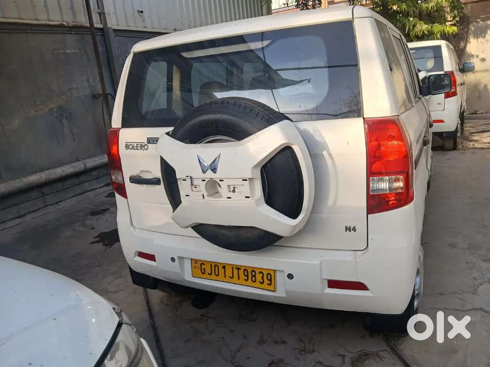 Mahindra Bolero N4