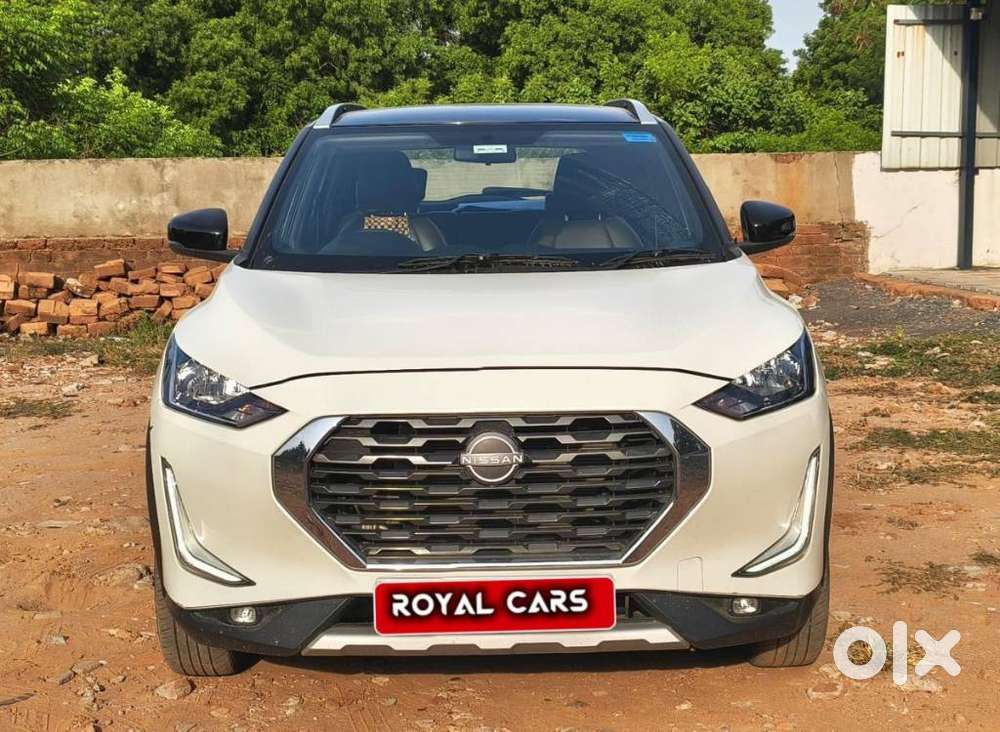 Nissan Magnite 1.0 Xv, 2022, Petrol
