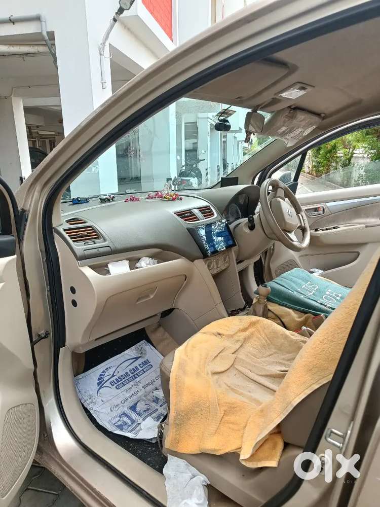 Maruti Suzuki Ertiga 2013 Diesel 65000 Km Driven