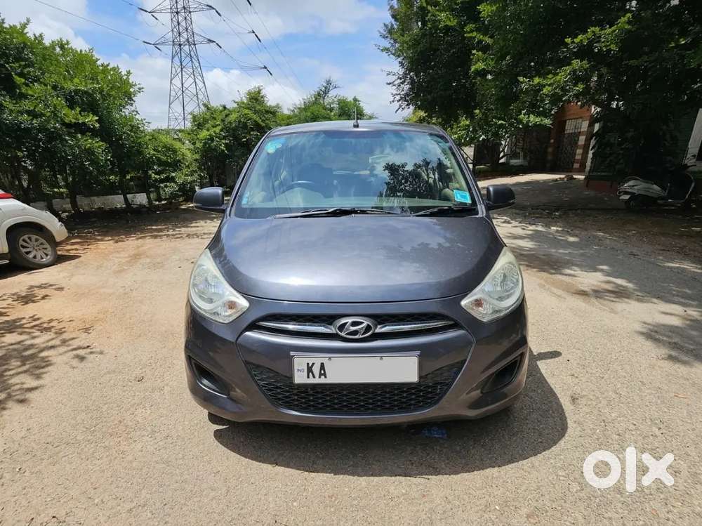 Hyundai I10 Sportz At 2011