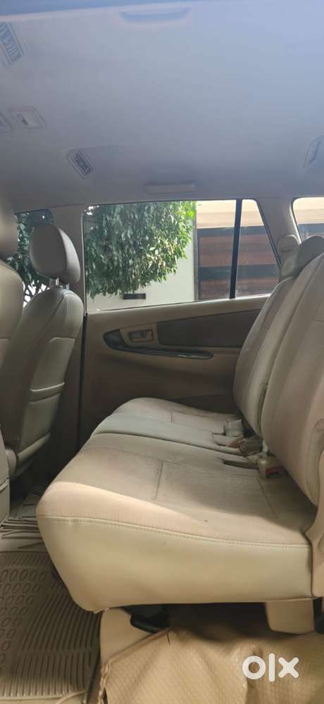 Toyota Innova 2.5 G4 Diesel 7-seater, 2007, Diesel