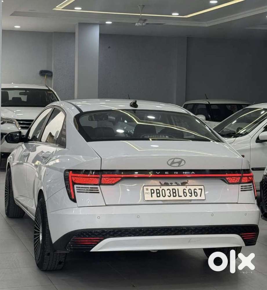 Hyundai Verna 1.5 S Plus Petrol Mt, 2023, Petrol