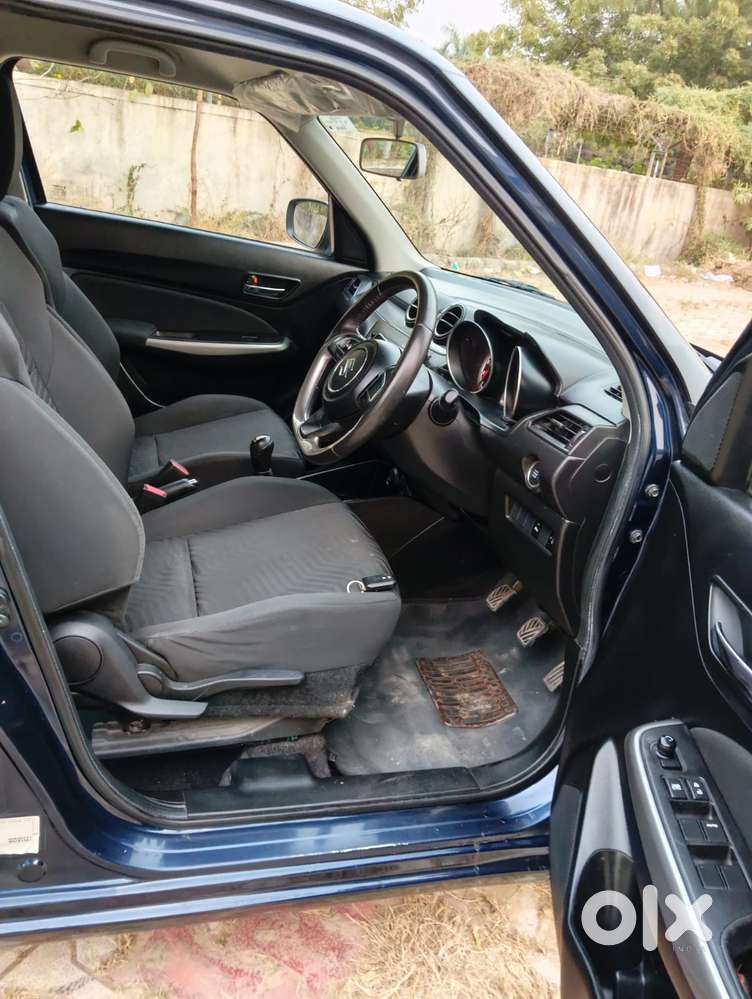 Maruti Suzuki Swift 1.3 Zxi, 2019, Petrol