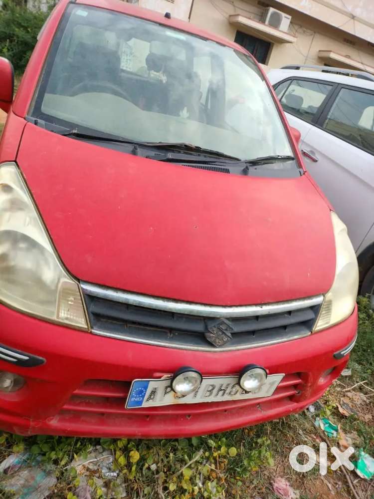Maruti Suzuki Zen Estilo 2010