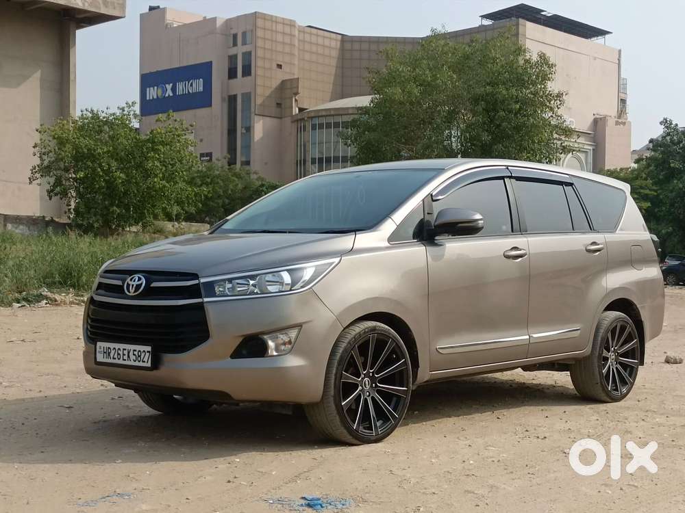 Toyota Innova Crysta 2.8 Gx At 7 Str, 2020, Petrol