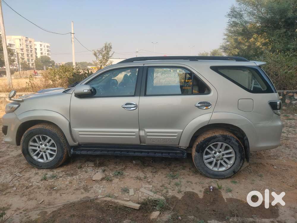 Toyota Fortuner, 2014, Diesel