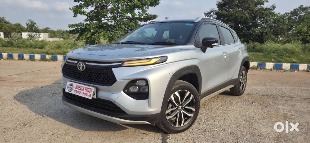 Toyota Urban Cruiser Taisor V 1.0 Petrol Mt, 2025, Petrol
