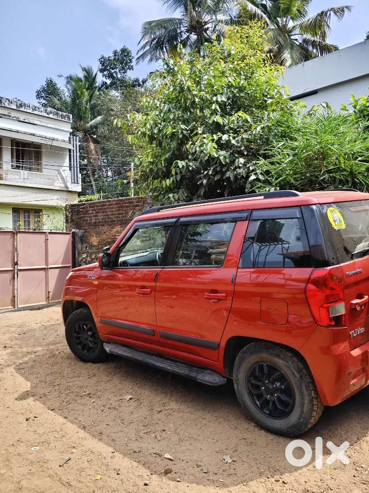 Mahindra Tuv 300 2017 Diesel 62000 Km Driven