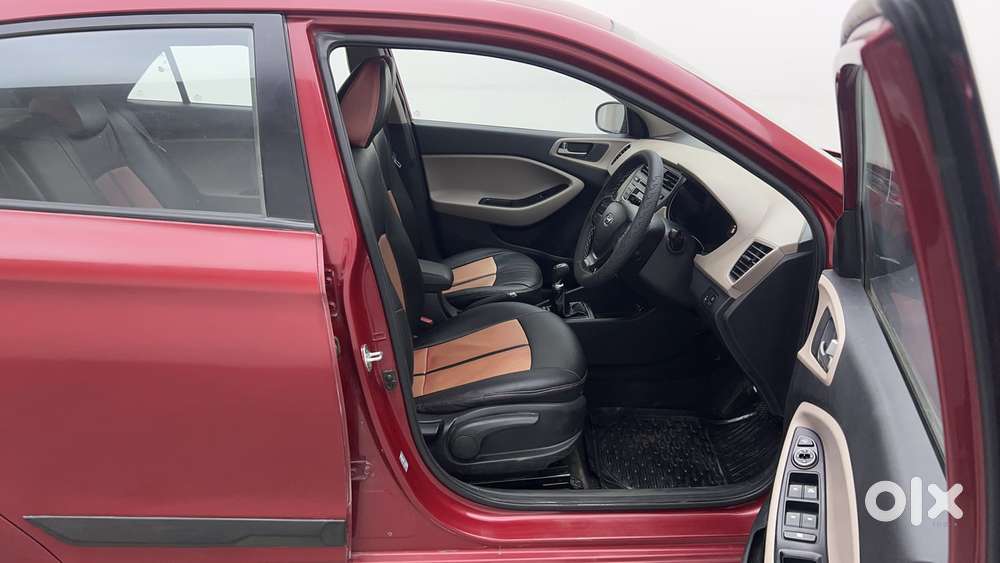 Hyundai Elite I20 Asta Option, 2015, Petrol