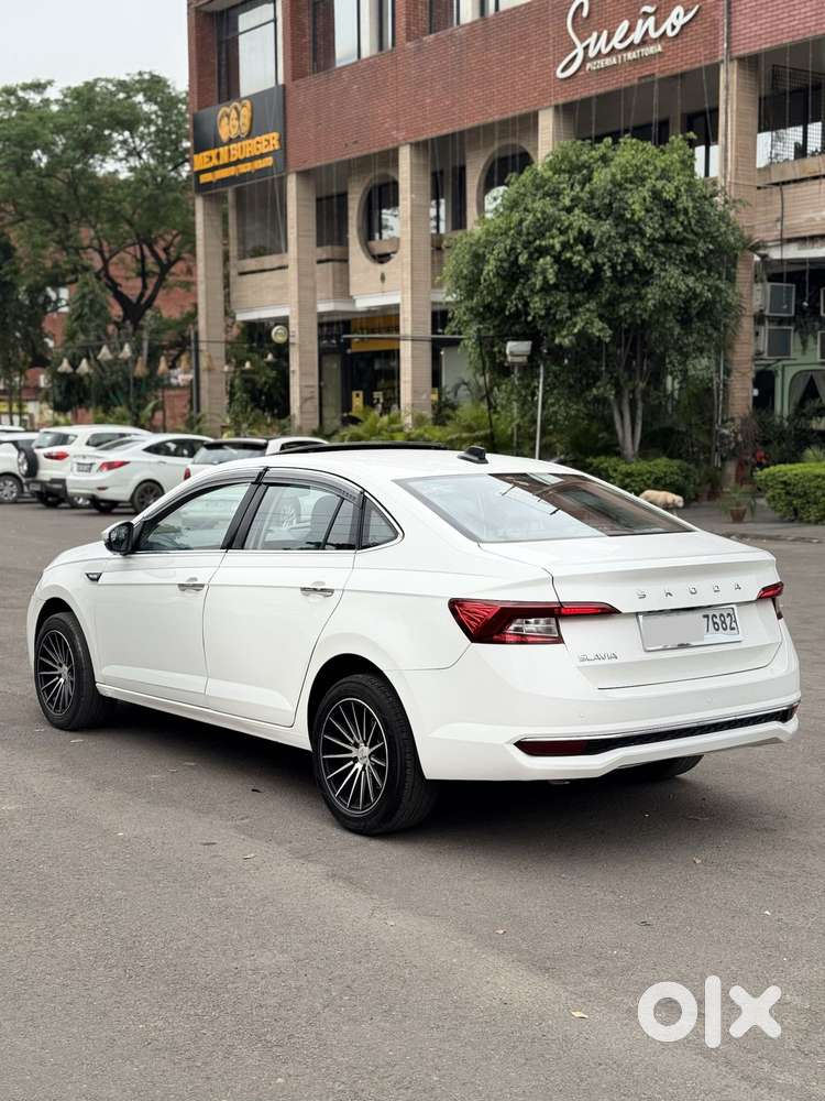 Skoda Slavia 1.5 Tsi Style At, 2022, Petrol