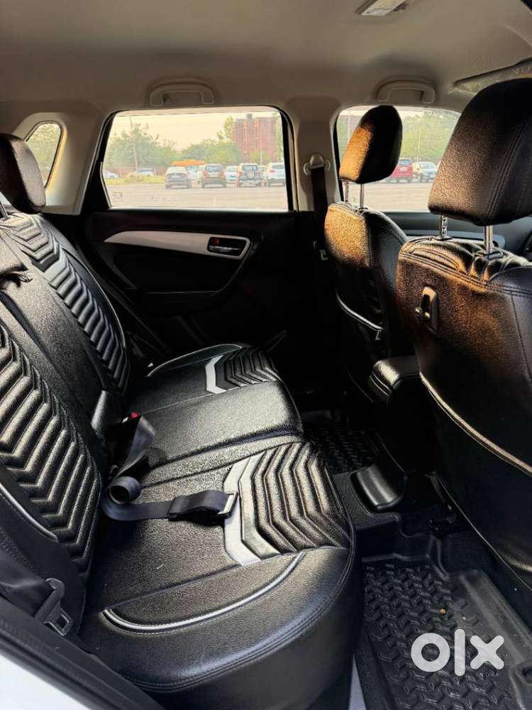 Maruti Suzuki Brezza 1.5 Zxi Smart Hybrid, 2020, Petrol