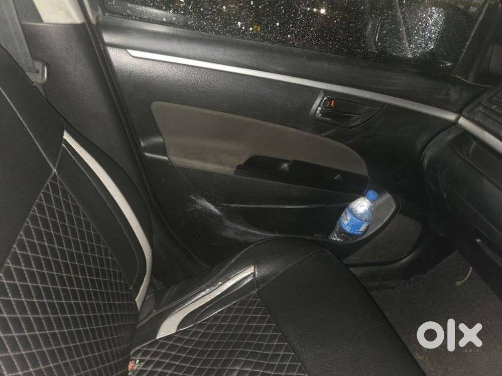 Maruti Suzuki Swift Vvt Zxi, 2017, Petrol
