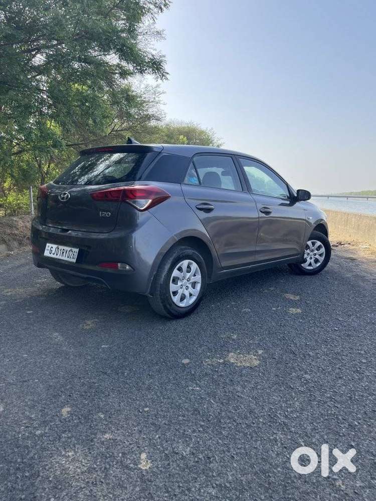 Hyundai I20 Magna 1.2 Mt, 2017, Petrol