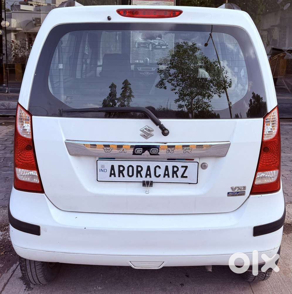 Maruti Suzuki Wagon R 1.0 Vxi Plus (o) Amt, 2018, Petrol