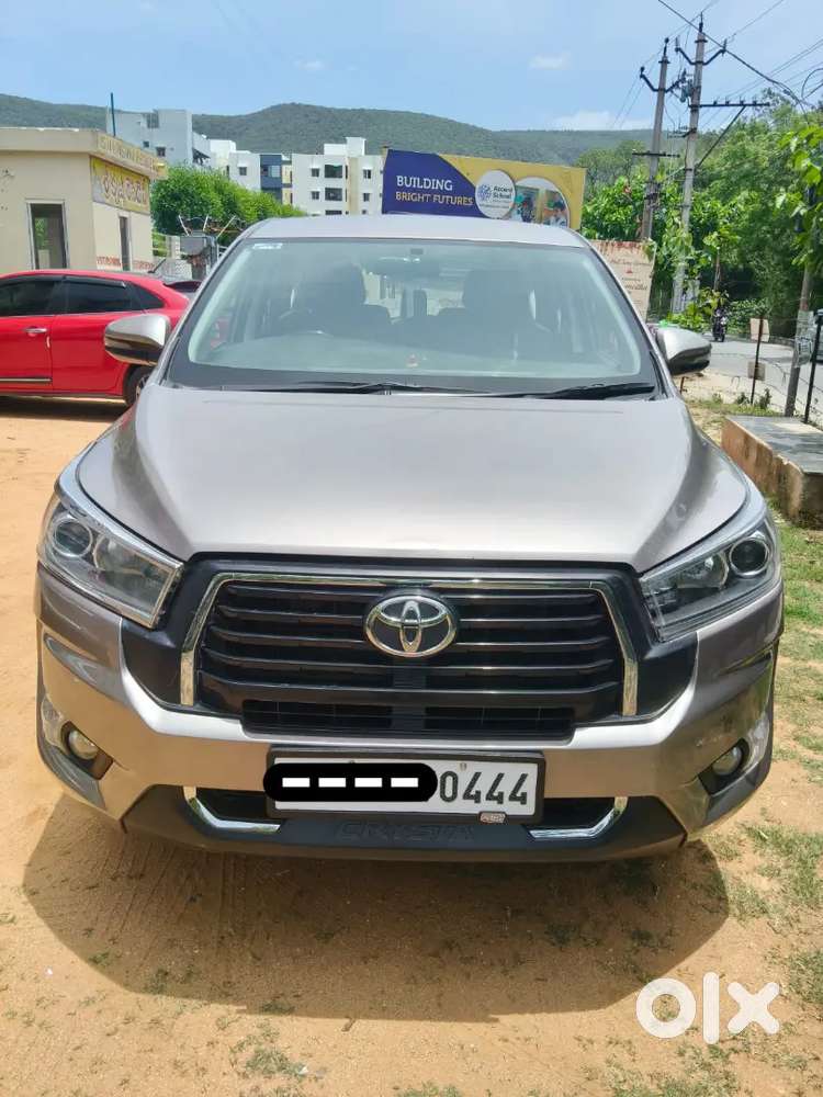 Toyota Innova Crysta 2018