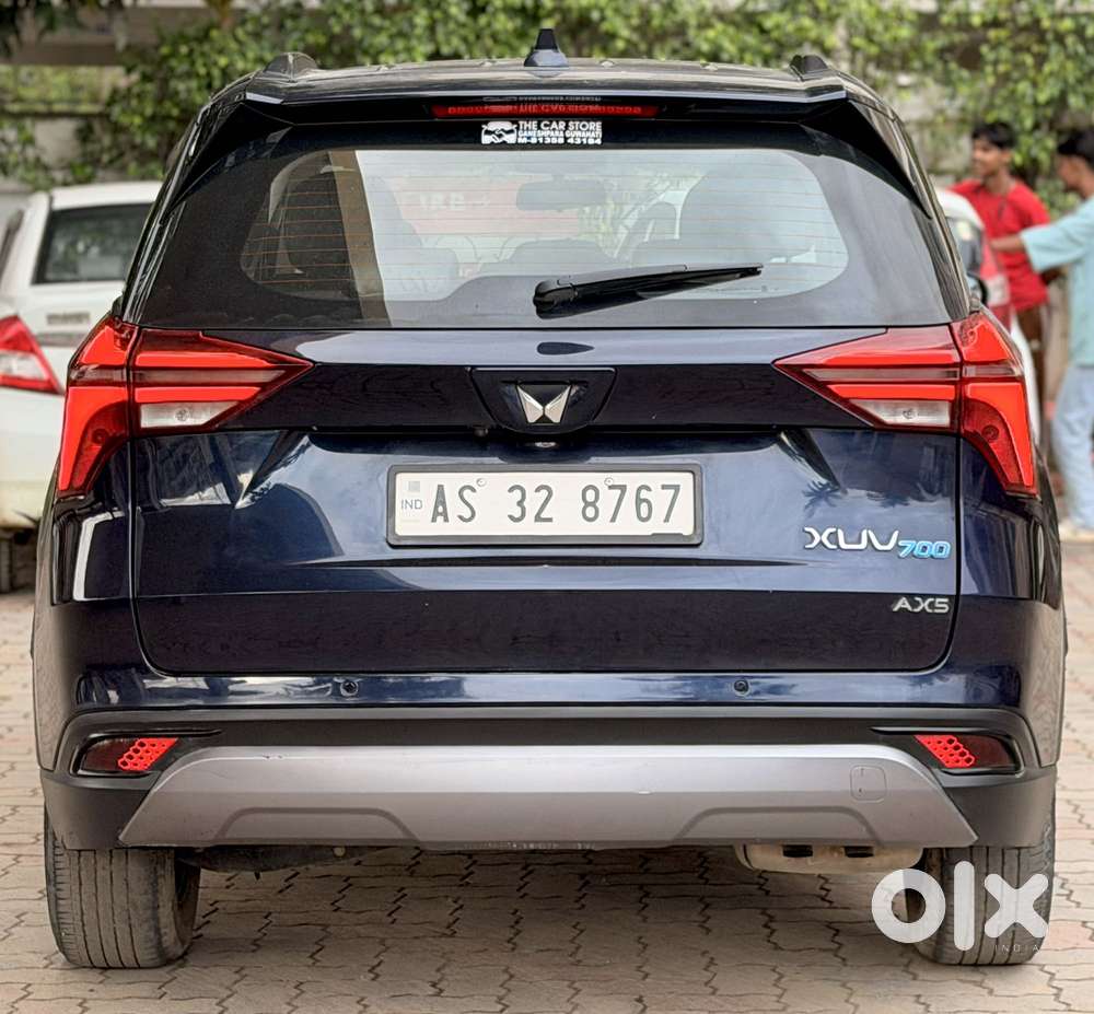 Mahindra Xuv700 2.0 Ax 5 Petrol Mt 7 Str, 2021, Petrol