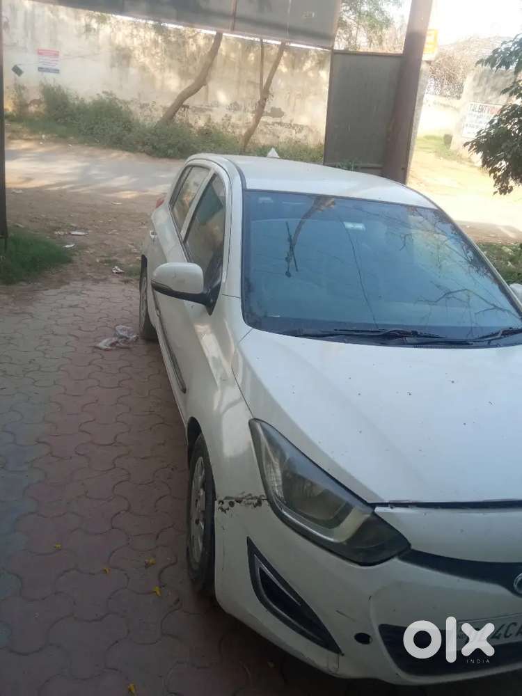Hyundai I20 2013 Cng & Hybrids 80000 Km Driven Dl No