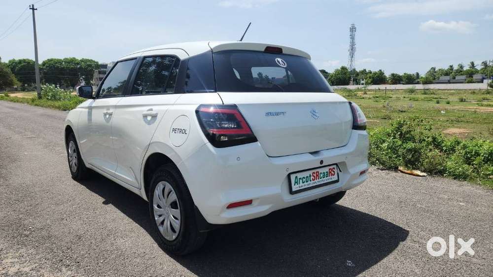 Maruti Suzuki Swift Vxi Optional, 2024, Petrol